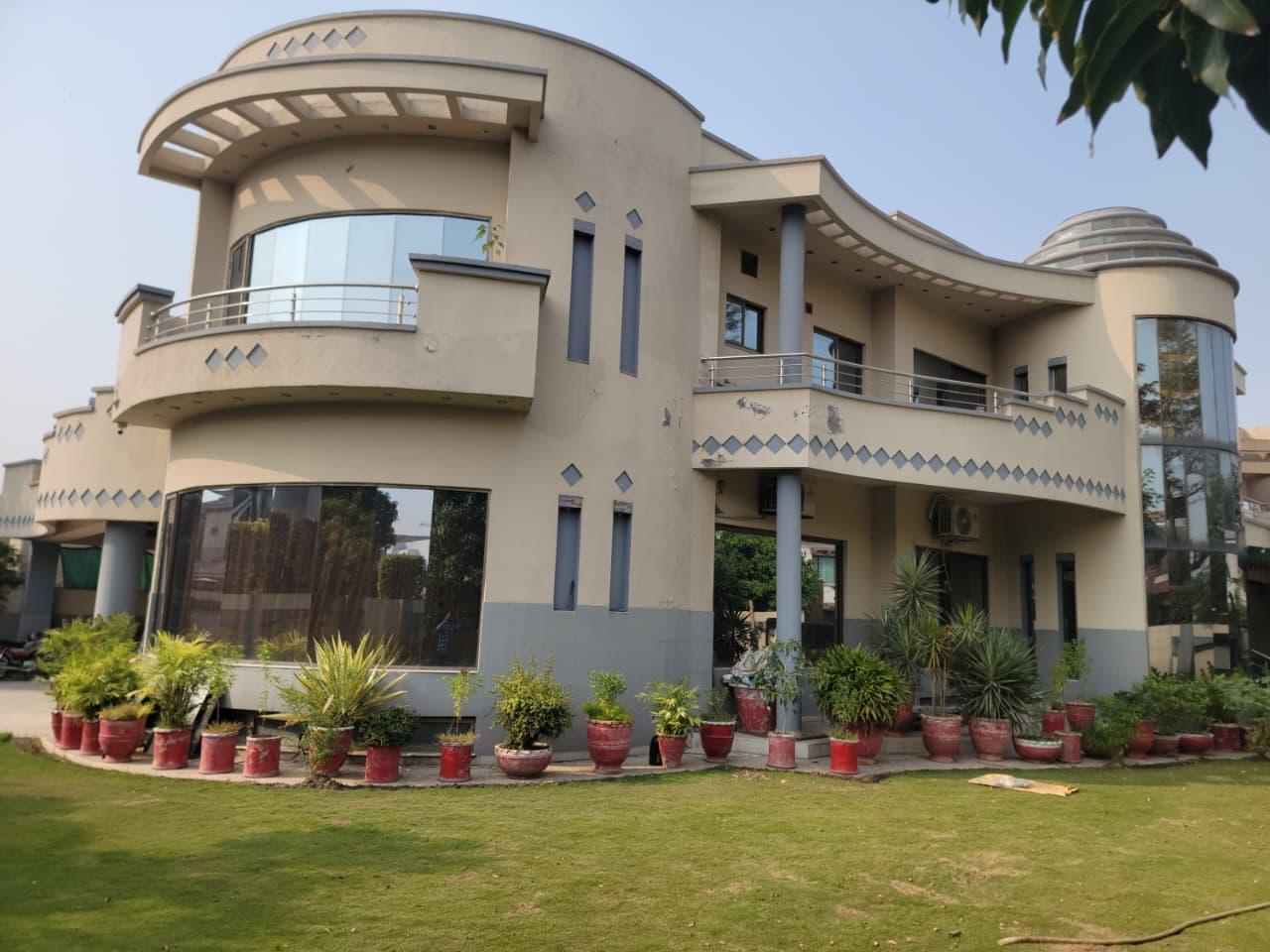 37 Marla Used House for sale in DHA, Lahore | TL-1140 Slide 1