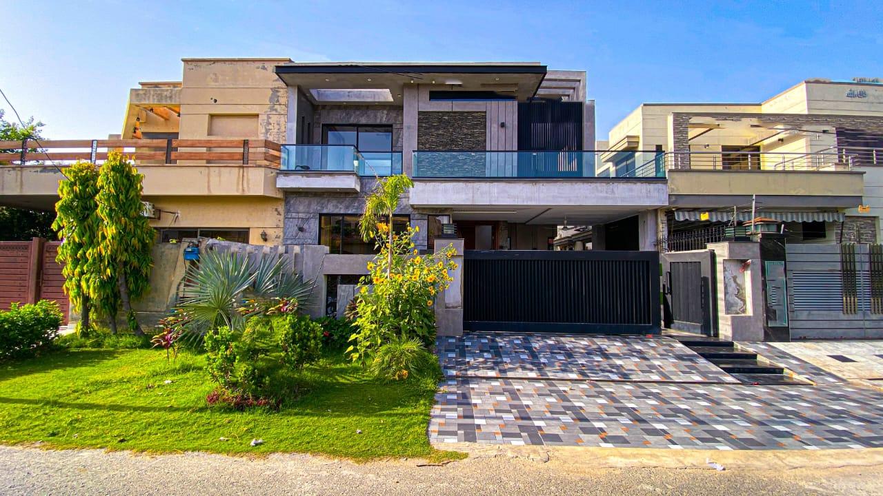 10 Marla Brand New House for sale in DHA, Lahore | TL-1156 Slide 1