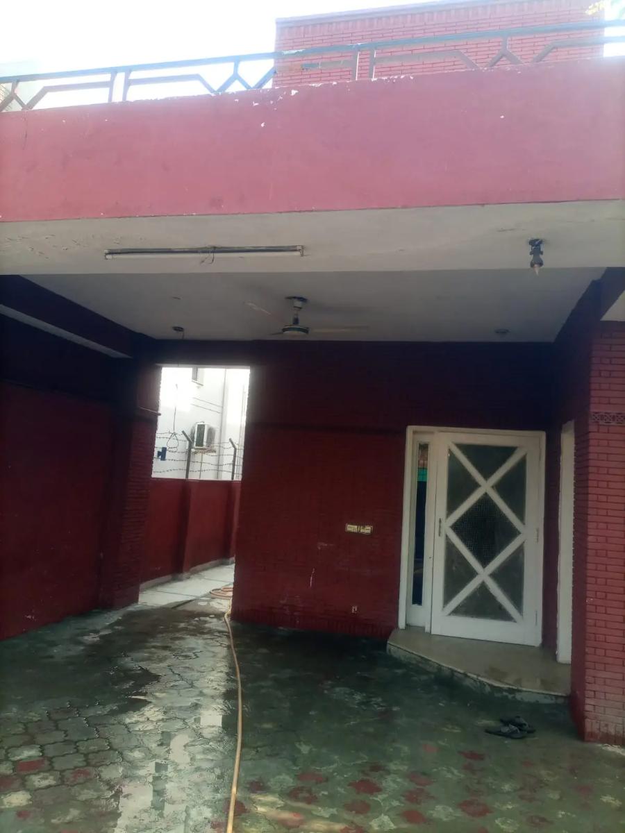 12 Marla Used House for sale in DHA, Lahore | TL-1127 Slide 1