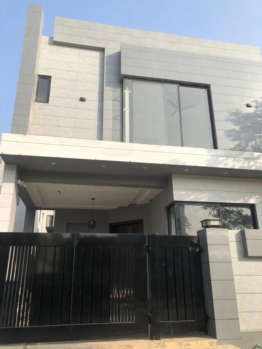 5 Marla Brand New House for sale in DHA, Lahore | TL-1075 Slide 1