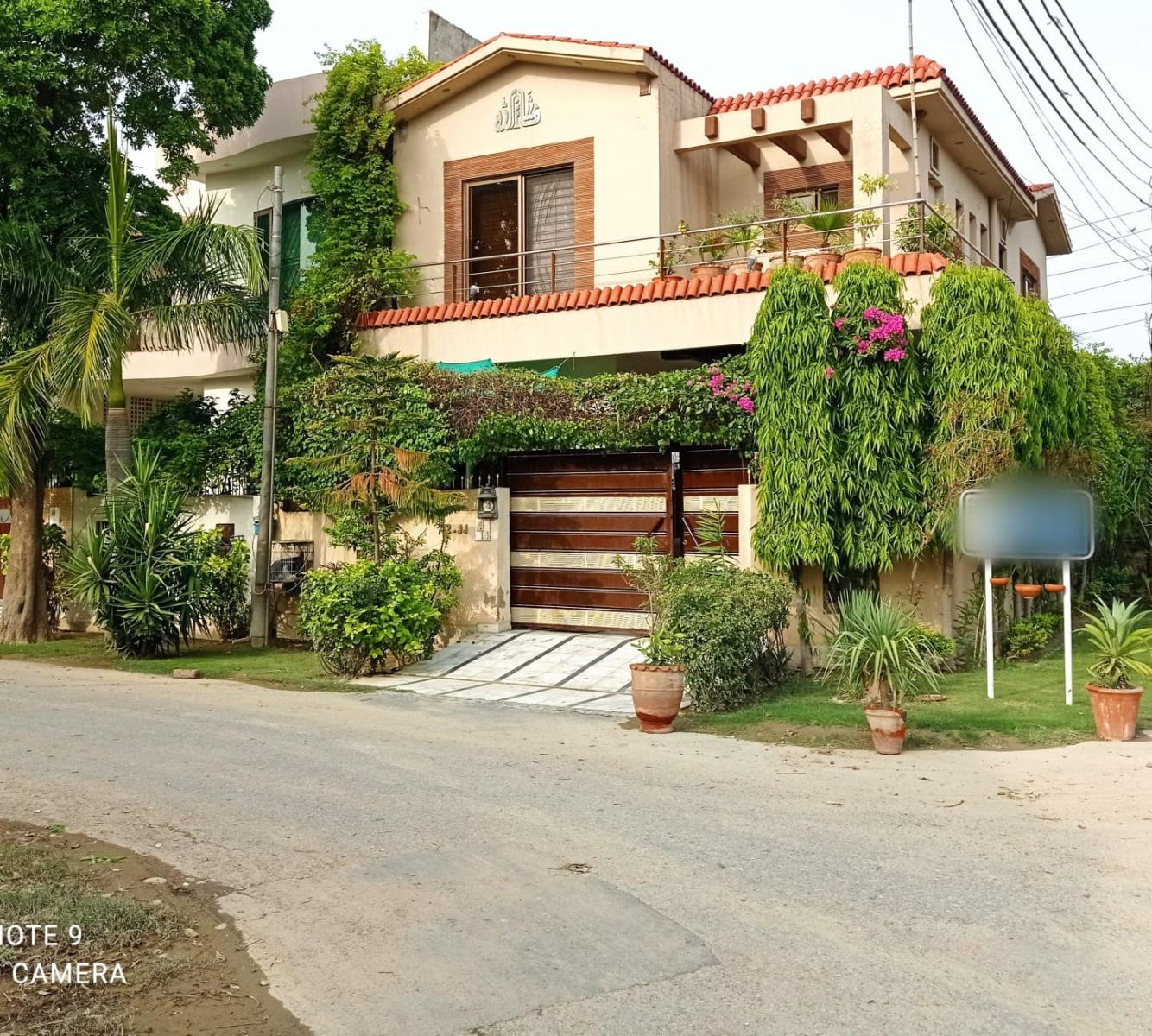 7.75 Marla Used House for sale in DHA, Lahore | TL-1173 Slide 1
