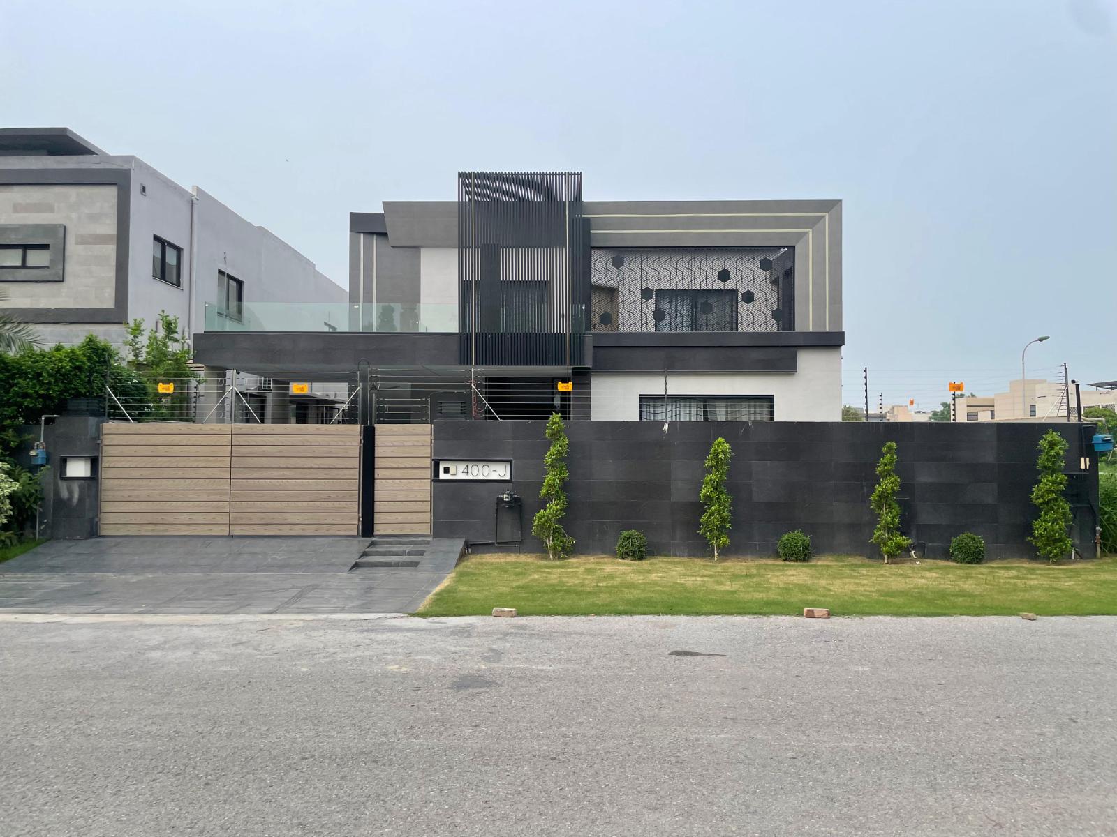 20 Marla Used House for sale in DHA, Lahore | TL-1191 Slide 1