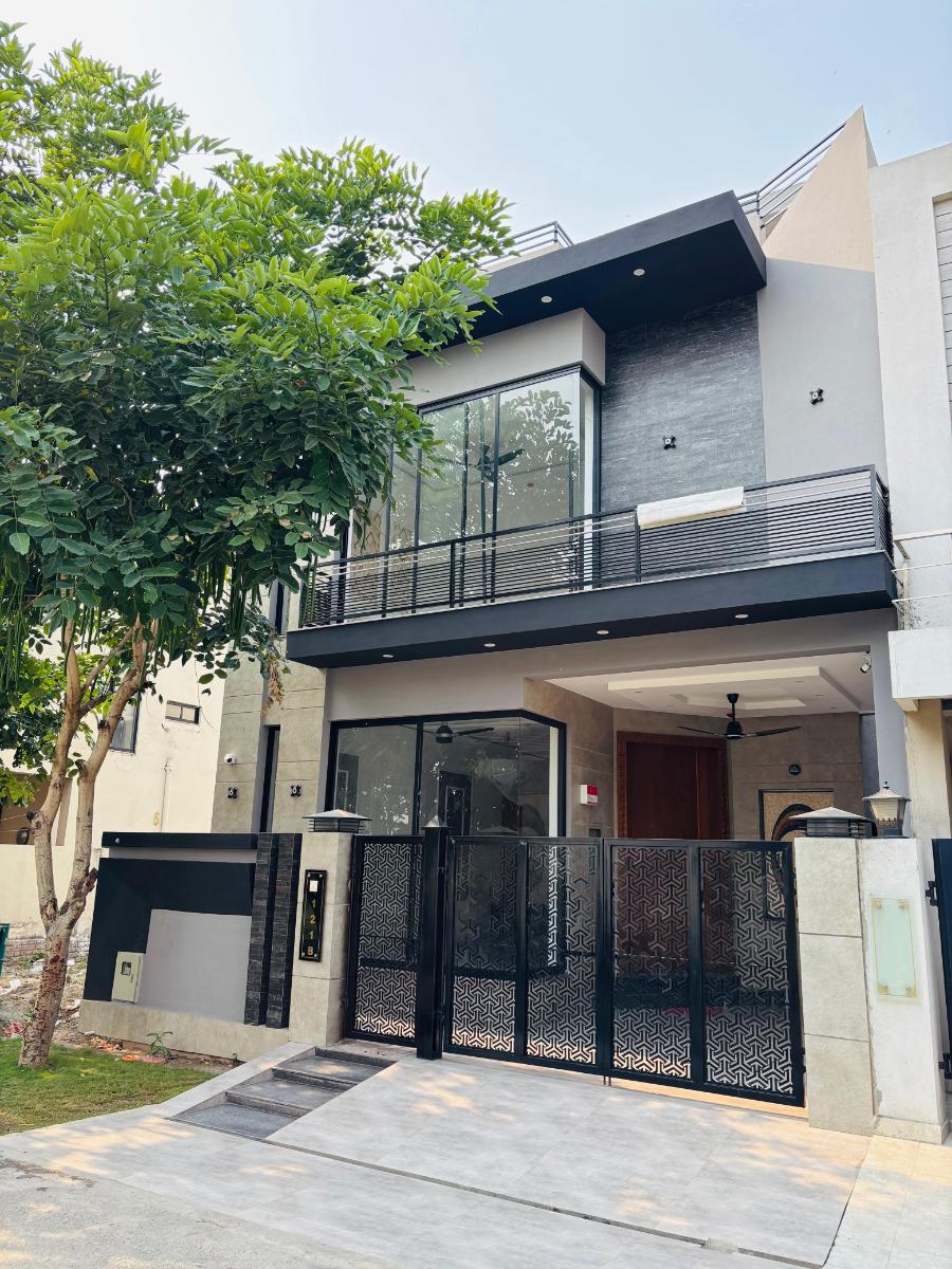 5 Marla Brand New House for sale in DHA, Lahore | TL-1271 Slide 1