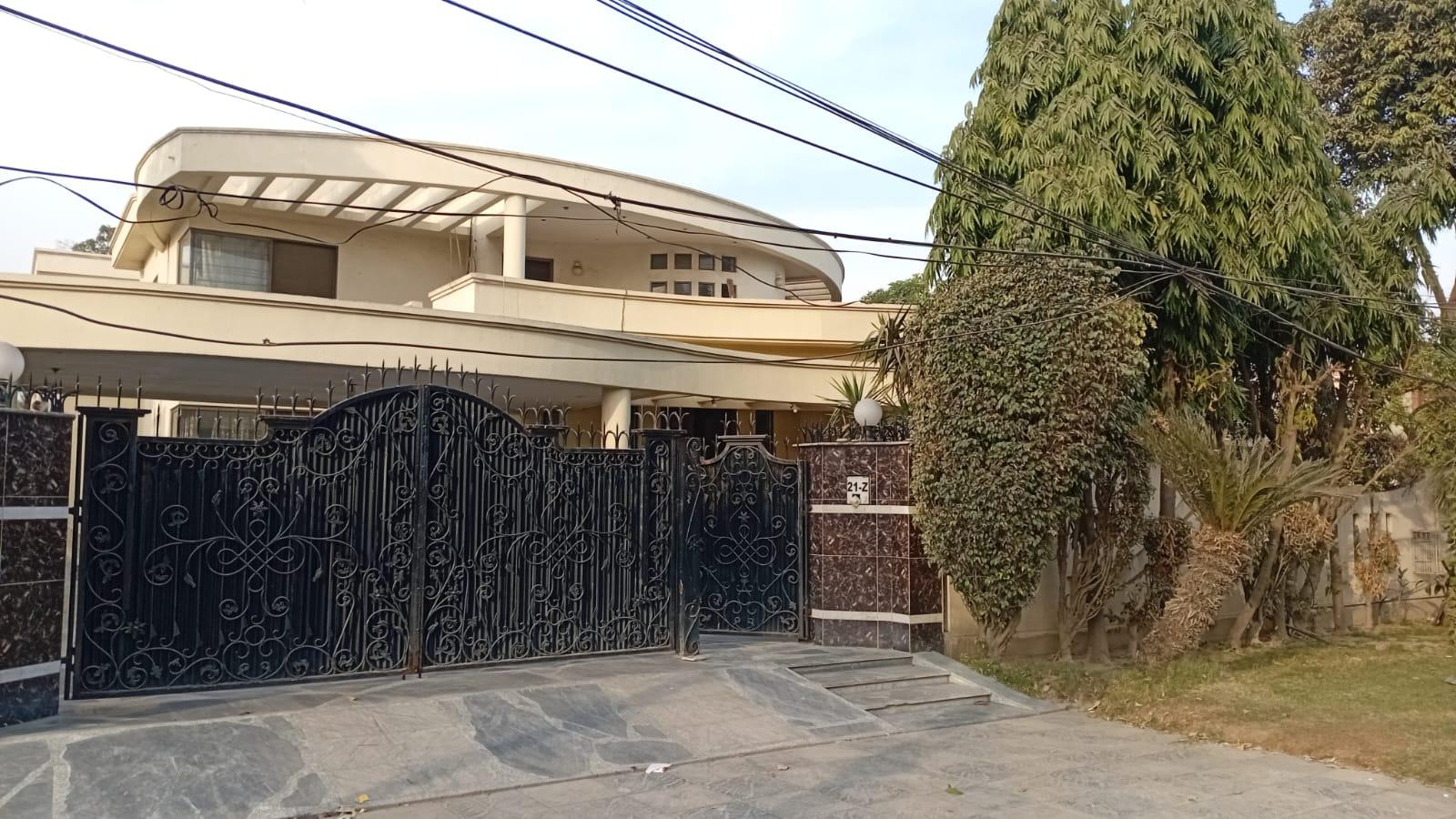 40 Marla Used House for sale in DHA, Lahore | TL-1318 Slide 1