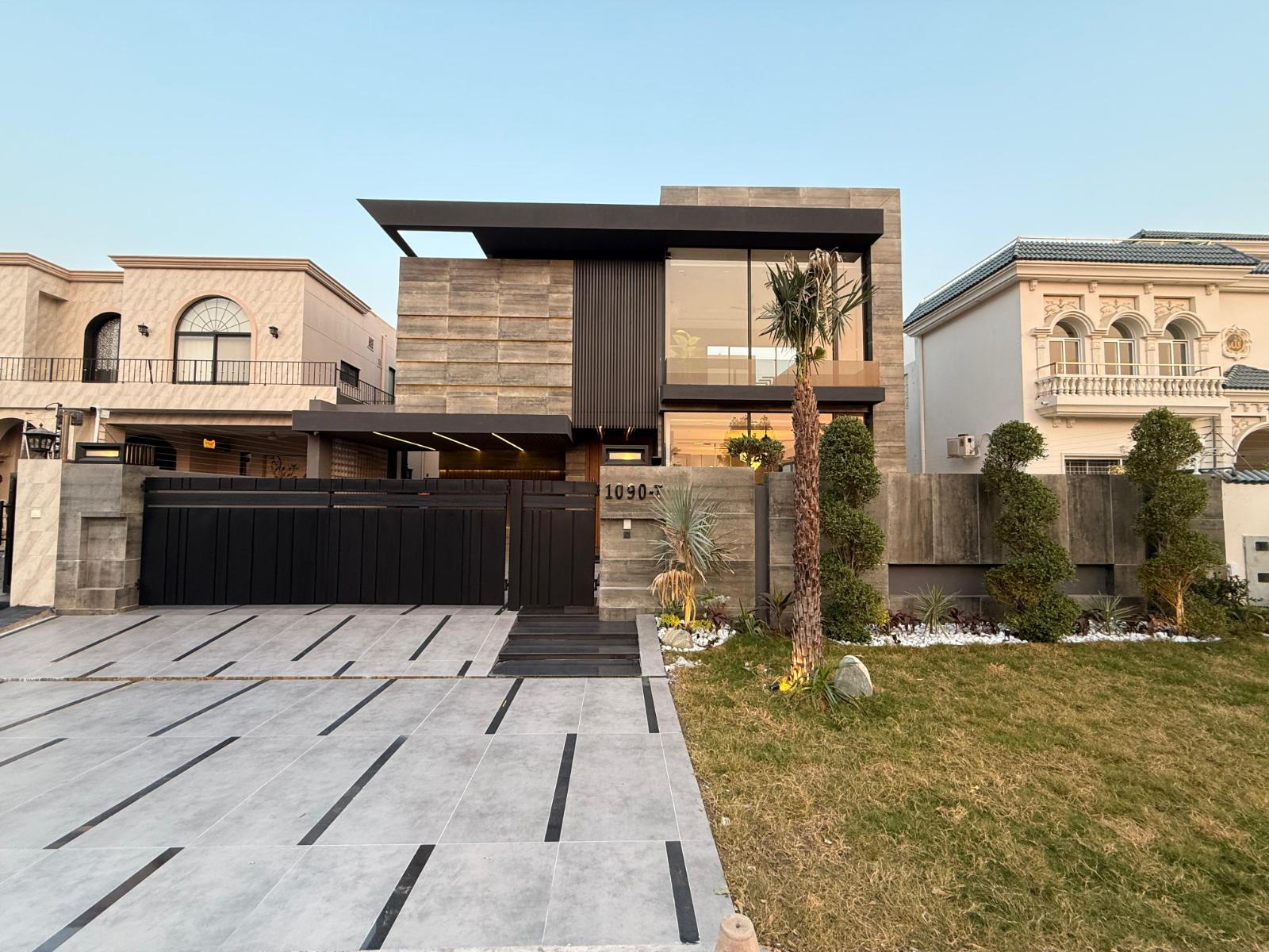 20 Marla Brand New House for sale in DHA, Lahore | TL-1335 Slide 1