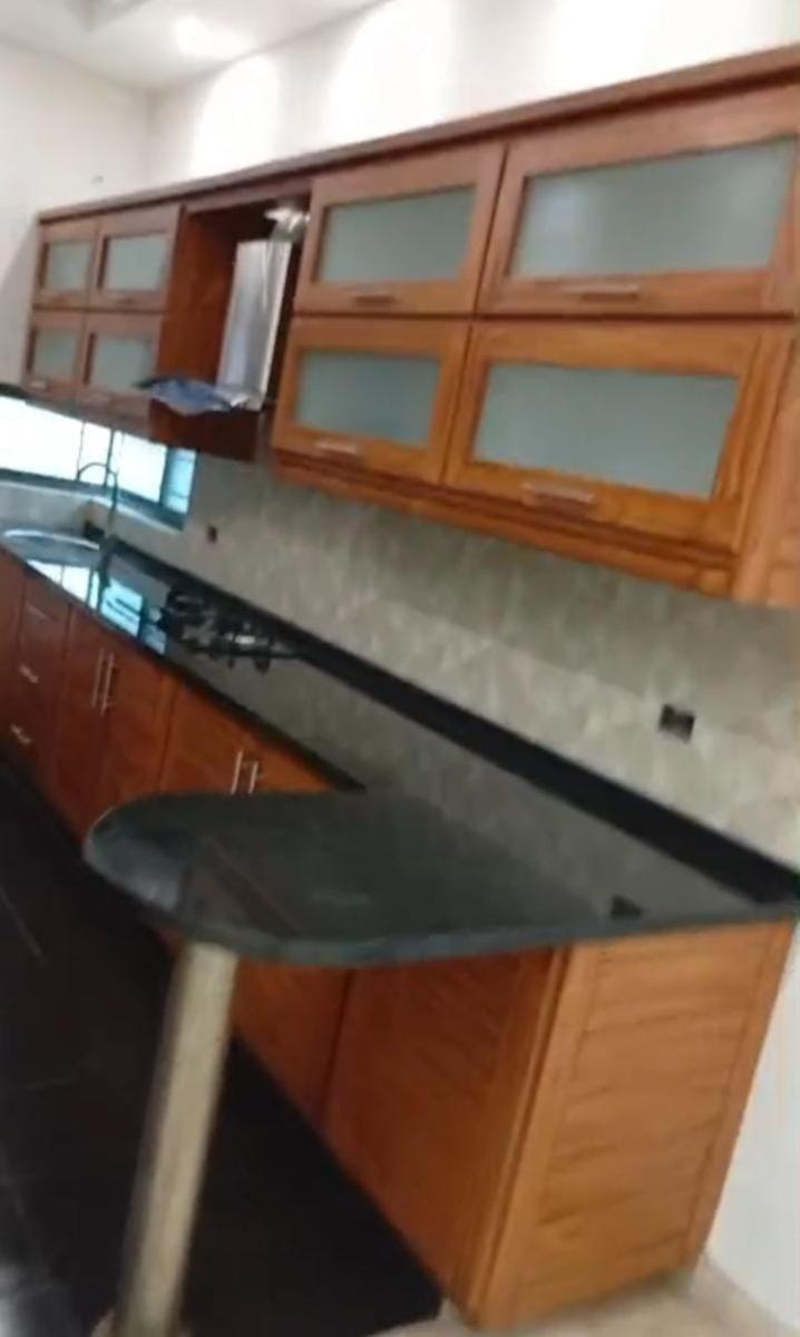 10 Marla Used House for sale in DHA, Lahore | TL-1338 Slide 1