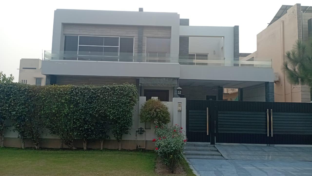 20 Marla Used House for sale in DHA, Lahore | TL-1354 Slide 1