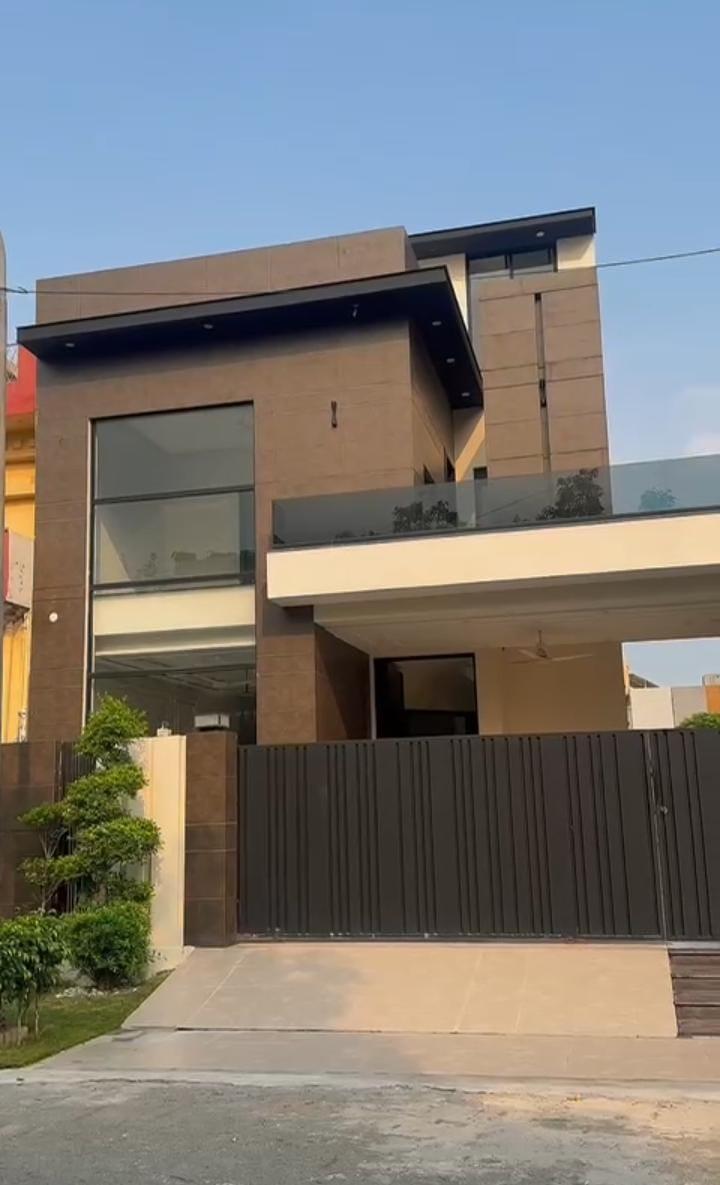10 Marla Brand New House for sale in DHA, Lahore | TL-1455 Slide 1