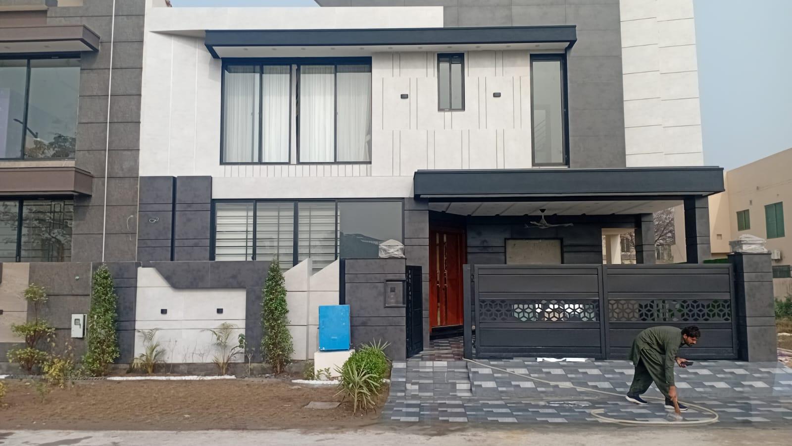 10.1 Marla Brand New House for sale in BANKERS AVENUE, Lahore | TL-1459 Slide 1