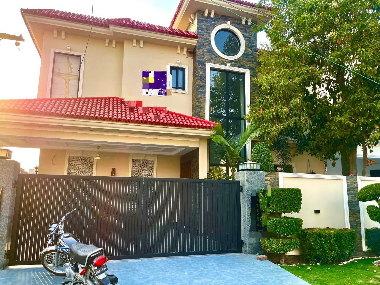 12 Marla Used House for sale in Lake City Meadows (EX State Life), Lahore | TL-1467 Slide 1