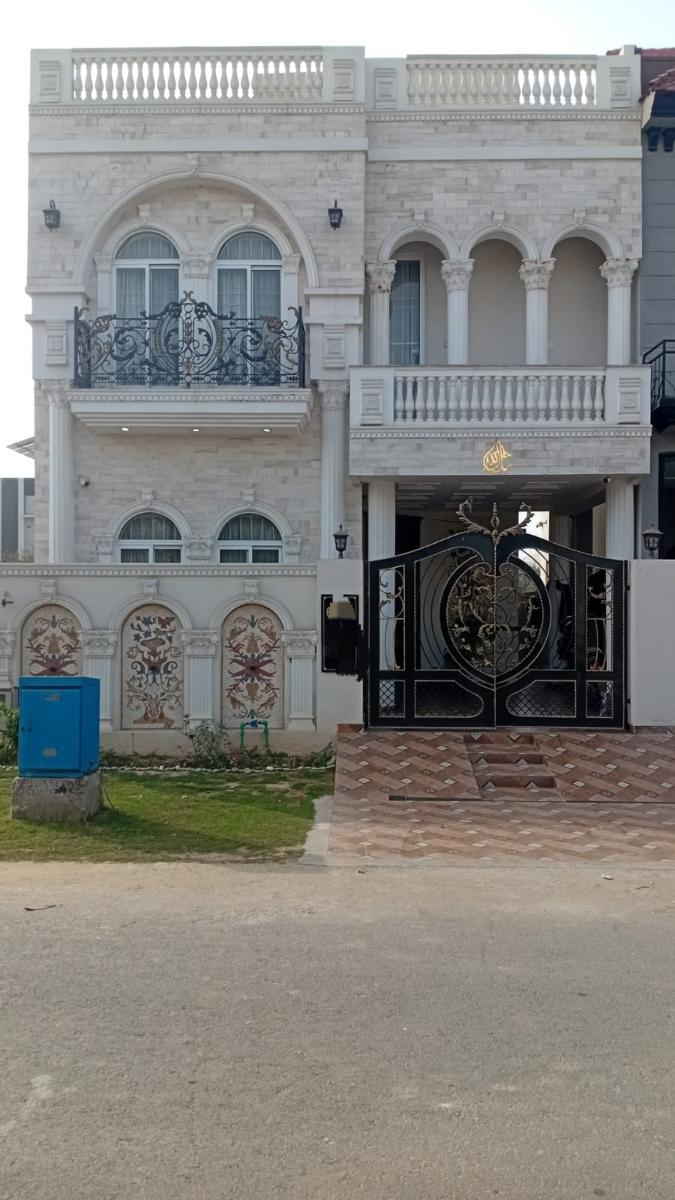 5 Marla Brand New House for sale in DHA, Lahore | TL-1479 Slide 1