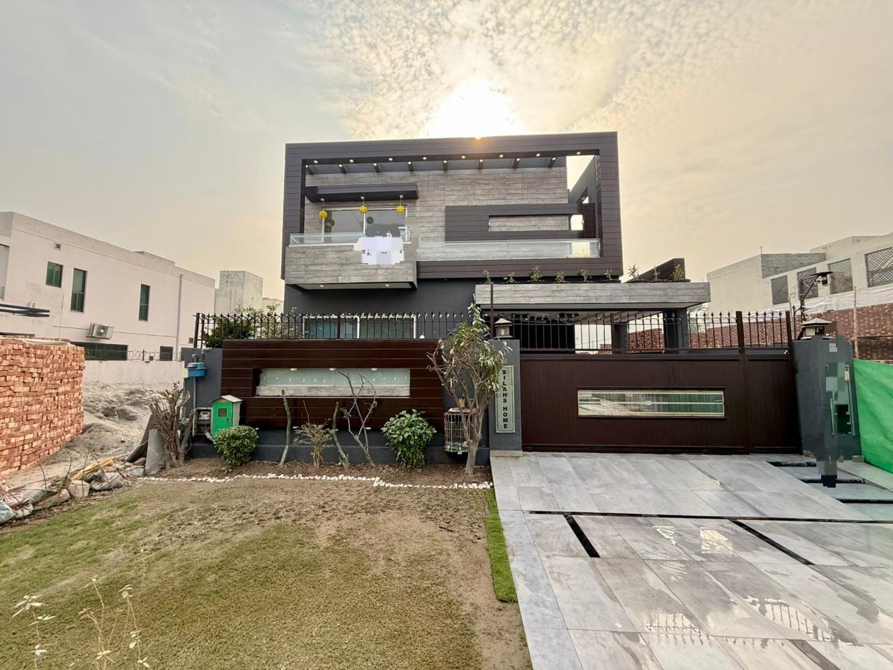 10 Marla Brand New House for sale in DHA, Lahore | TL-1485 Slide 1